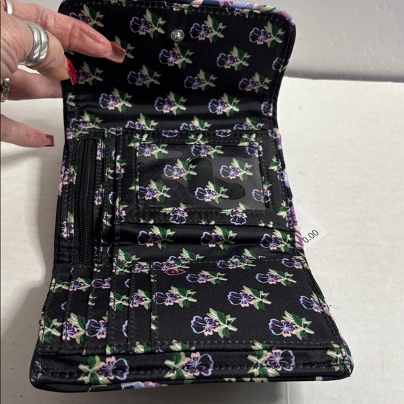 vera bradley RFiD riley compact wallet floating plum pandies NEW - Picture 4 of 5